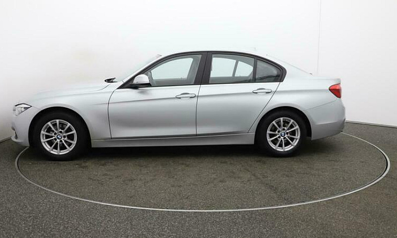 2018 Bmw 3 Series 32...