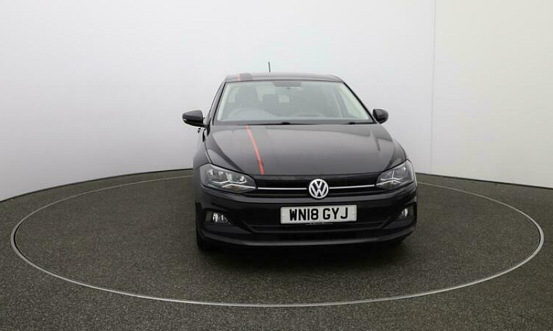 2018 Volkswagen Polo...