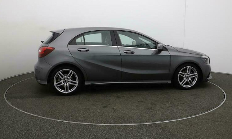 2017 Mercedes-Benz A...