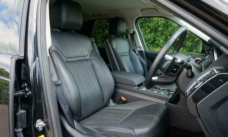2017 Land Rover Disc...