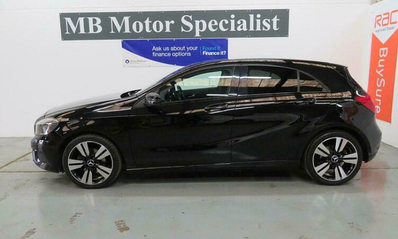 2014 Mercedes-Benz A...