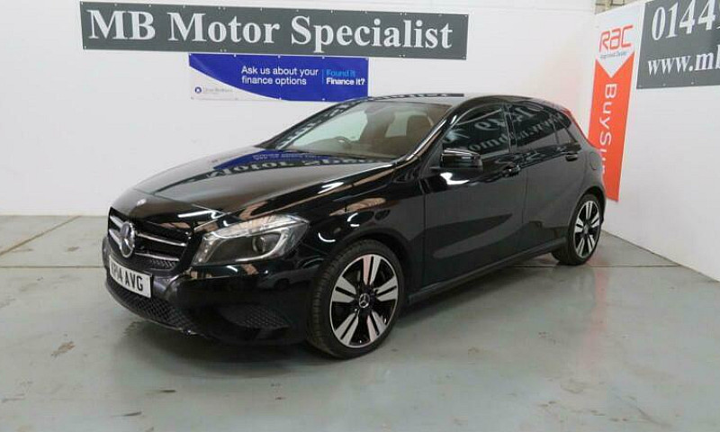 2014 Mercedes-Benz A...