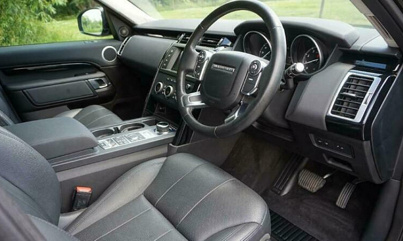 2017 Land Rover Disc...