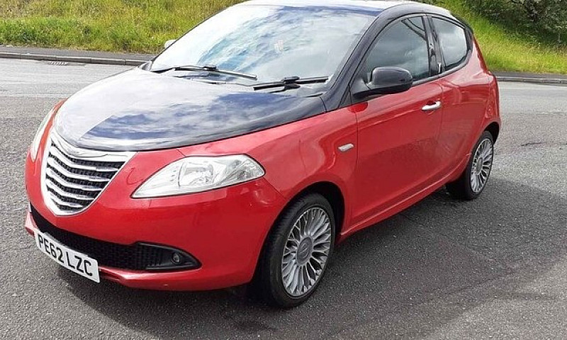 2012 Chrysler Yipsil...