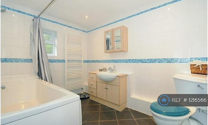 1 Bedroom In Off Chr...