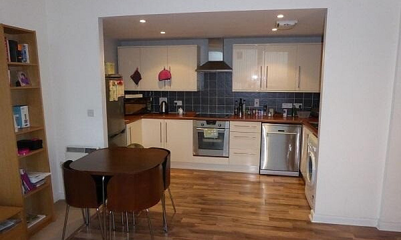 **Ground Floor Flat*...