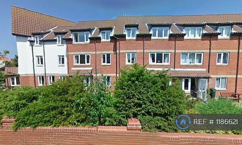 1 Bedroom Flat In Sh...