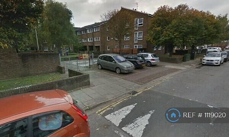 1 Bedroom In Crefeld...