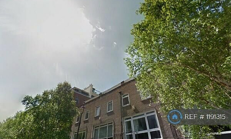 1 Bedroom In Hyde Pa...