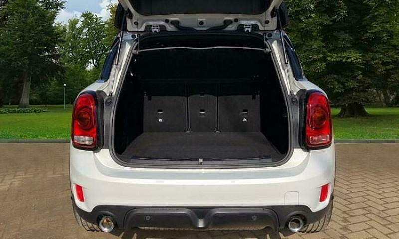 Mini Countryman John...