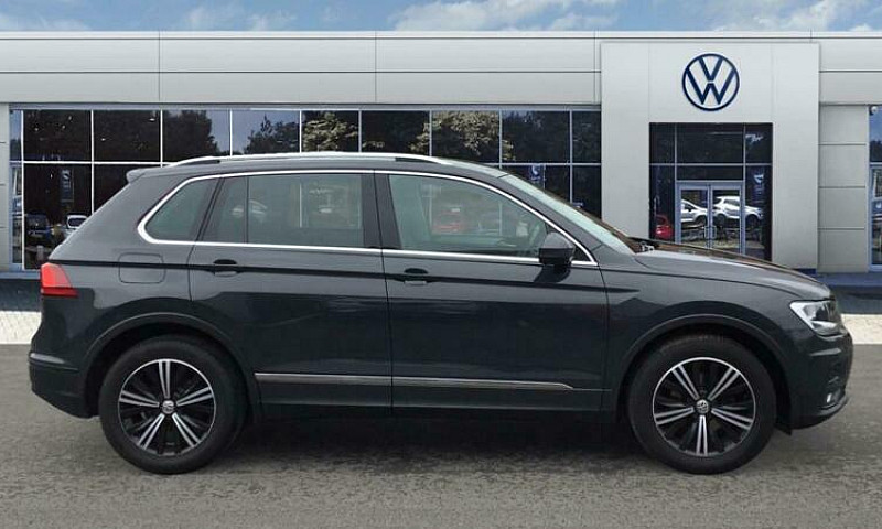 2018 Volkswagen Tigu...