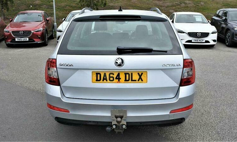 2014 Skoda Octavia 1...