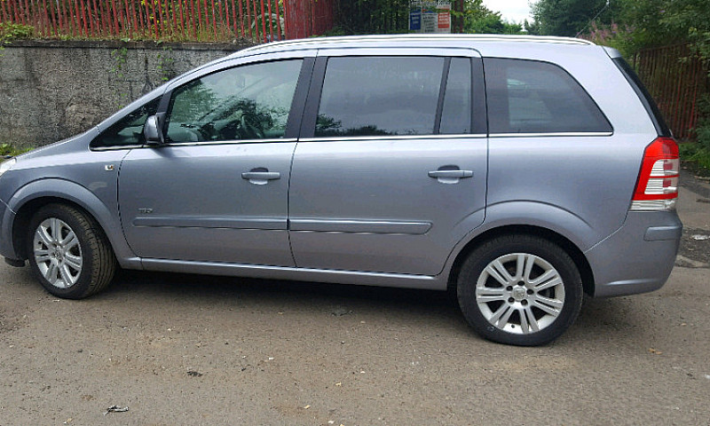 Vauxhall Zafira Desi...