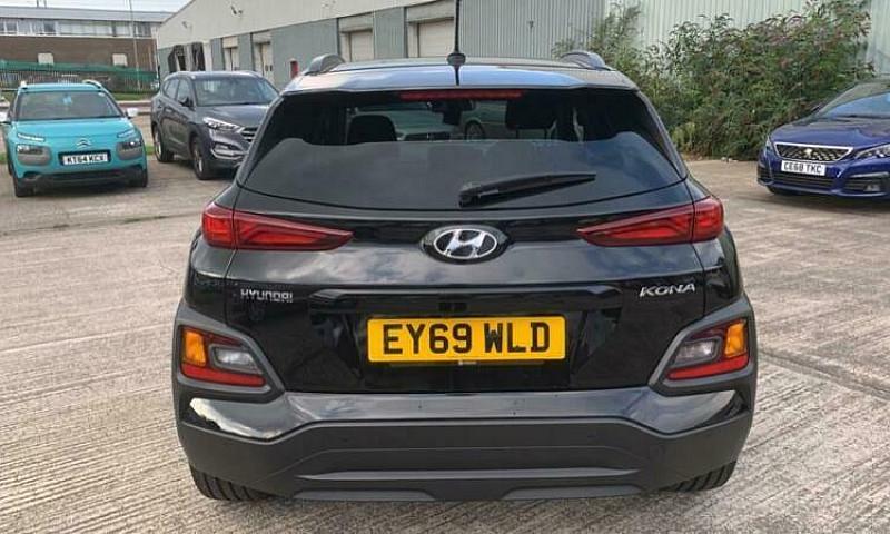 2019 Hyundai Kona 1....