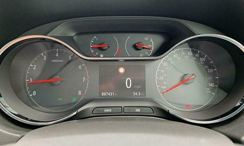 2020 Vauxhall Grandl...