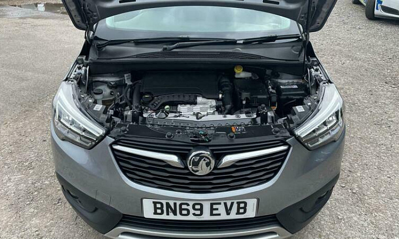 2019 Vauxhall Crossl...