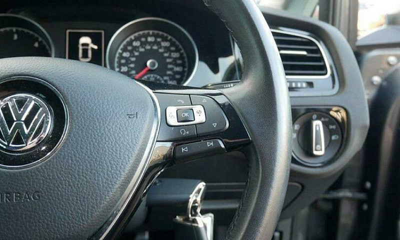 2017 Volkswagen Golf...