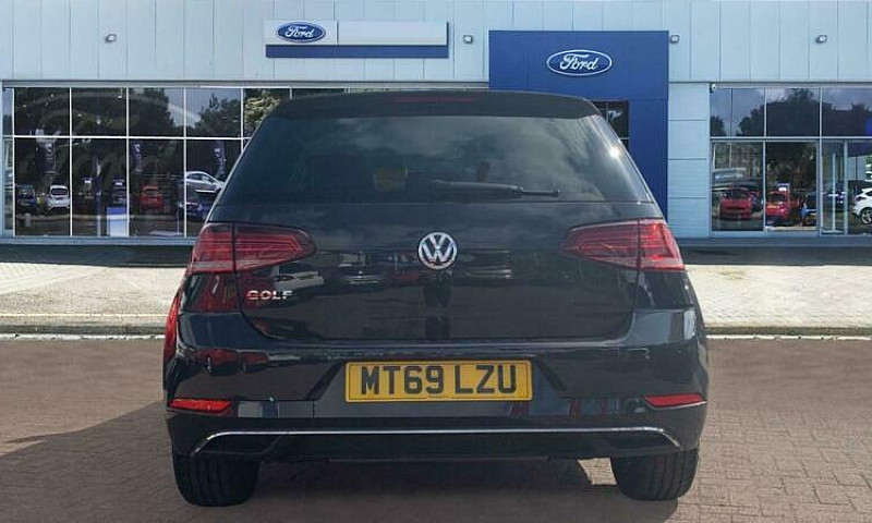 2019 Volkswagen Golf...