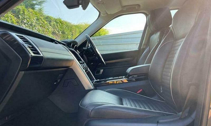 Land Rover Discovery...