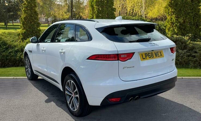 2019 Jaguar F-Pace 2...