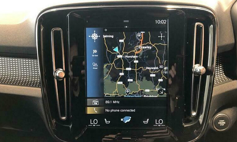 Volvo Xc40 D4 R Desi...
