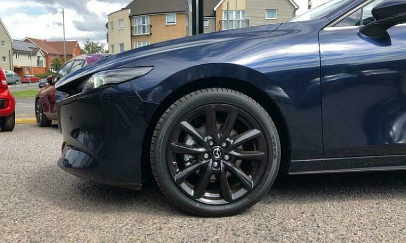 Mazda 3 2.0 Skyactiv...