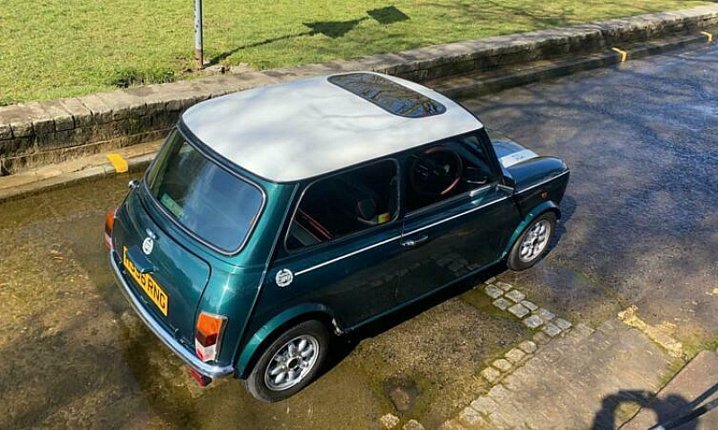 Stunning 1990 Mini C...