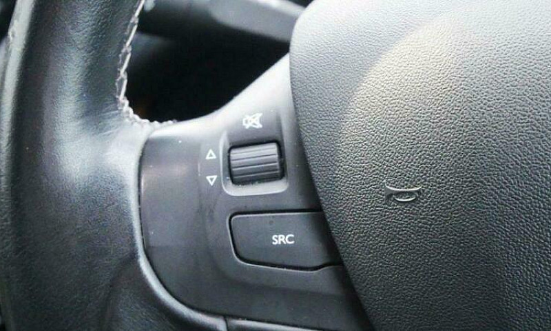 2018 Peugeot 2008 1....
