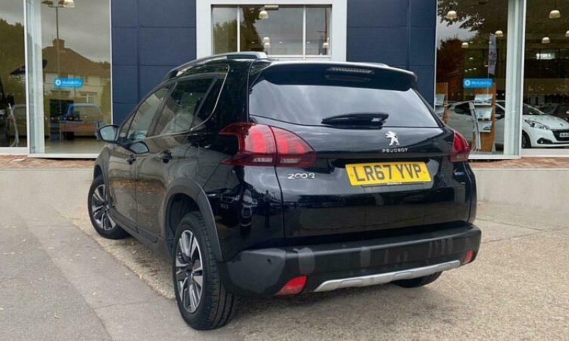 2017 Peugeot 2008 1....