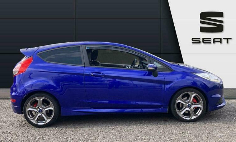 2014 Ford Fiesta St ...