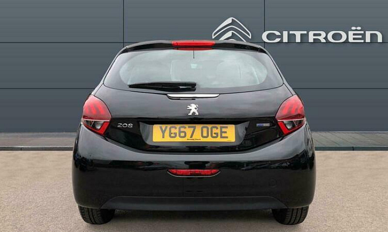 2017 Peugeot 208 1.2...