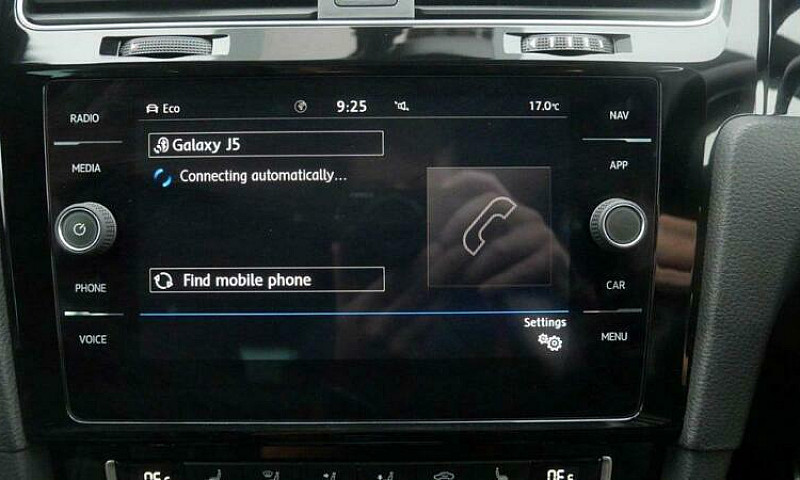 2018 Volkswagen Golf...