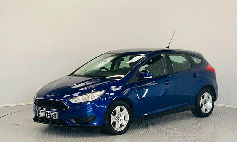 2015 15 Ford Focus 1...