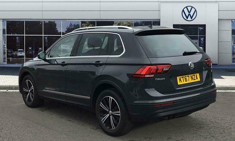 2018 Volkswagen Tigu...