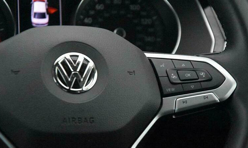 2020 Volkswagen Pass...