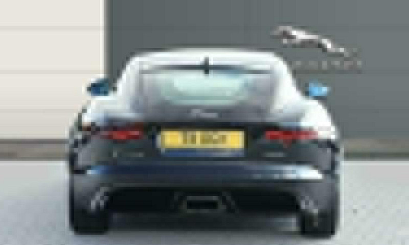 2019 Jaguar F-Type 2...