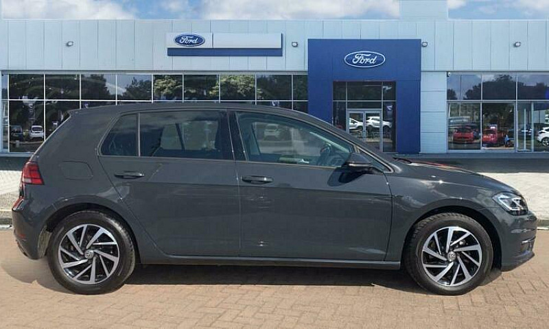 2019 Volkswagen Golf...
