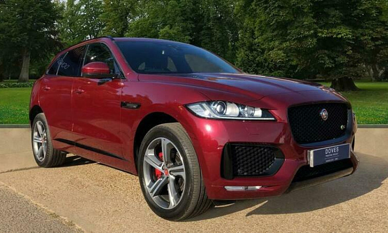 2016 Jaguar F-Pace 3...