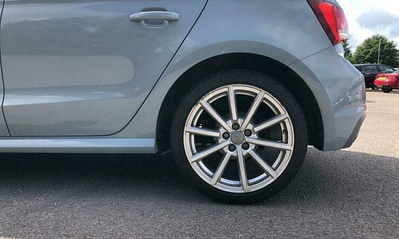Audi A1 1.4 Tfsi S L...