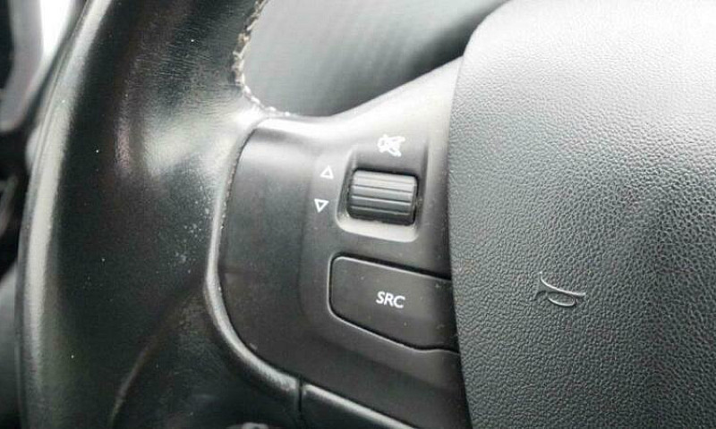 2016 Peugeot 2008 1....