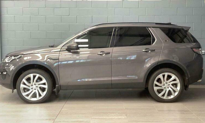 2017 Land Rover Disc...