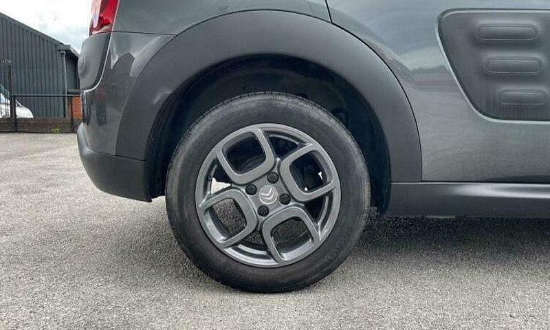 Citroen C4 Cactus 1....