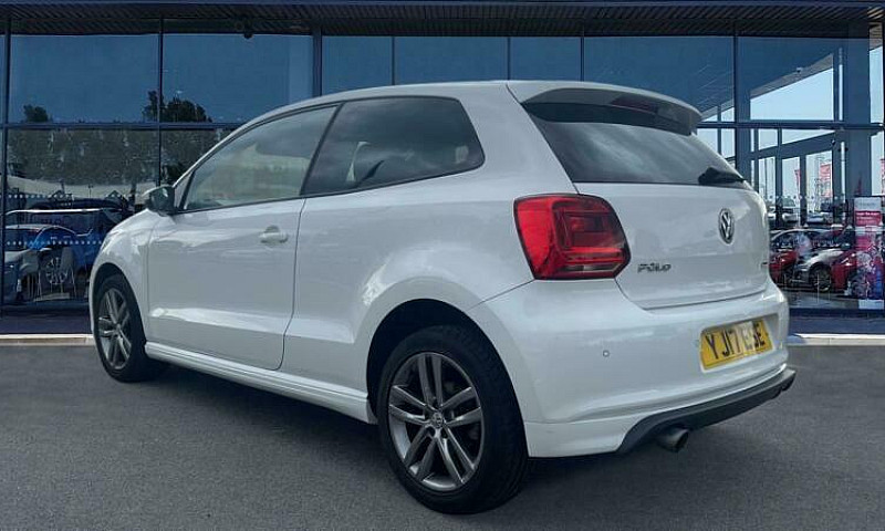 2017 Volkswagen Polo...