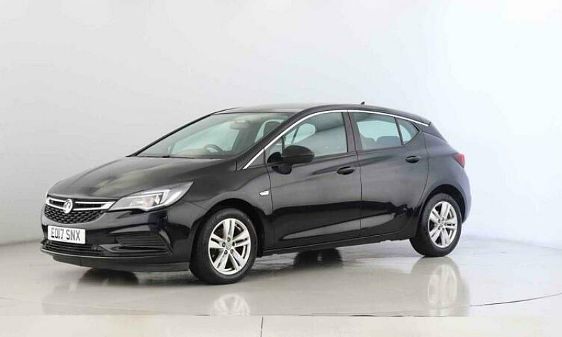2017 Vauxhall Astra ...