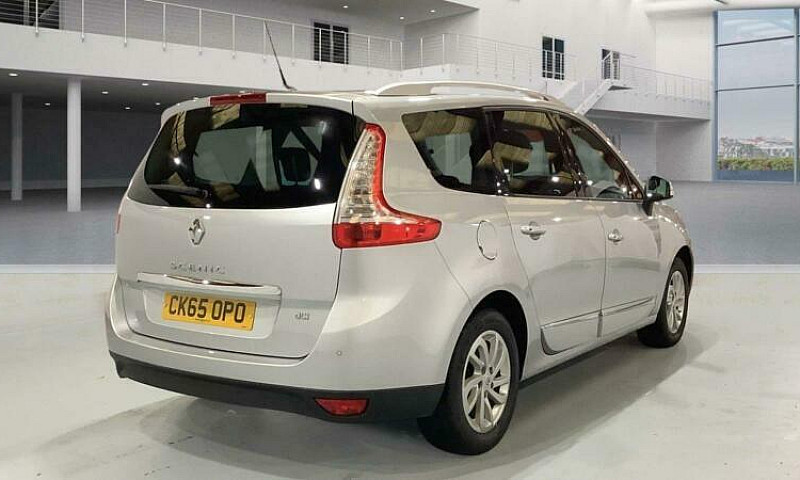 2015 Renault Grand S...