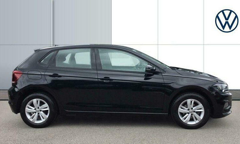 2019 Volkswagen Polo...