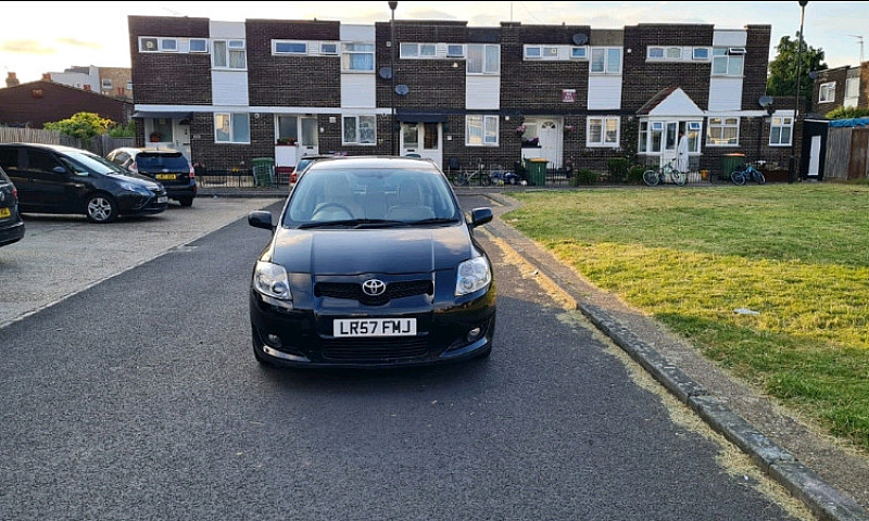 Toyota Auris 1.6 T S...