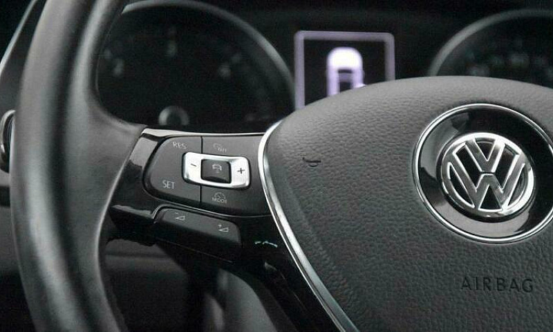 2015 Volkswagen Pass...
