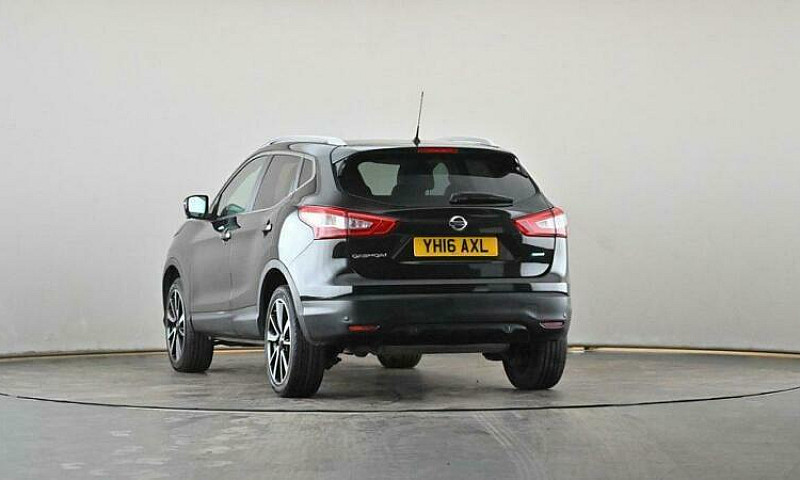 2016 Nissan Qashqai ...