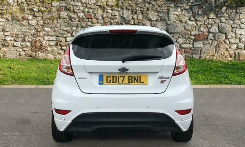 2017 Ford Fiesta 1.0...